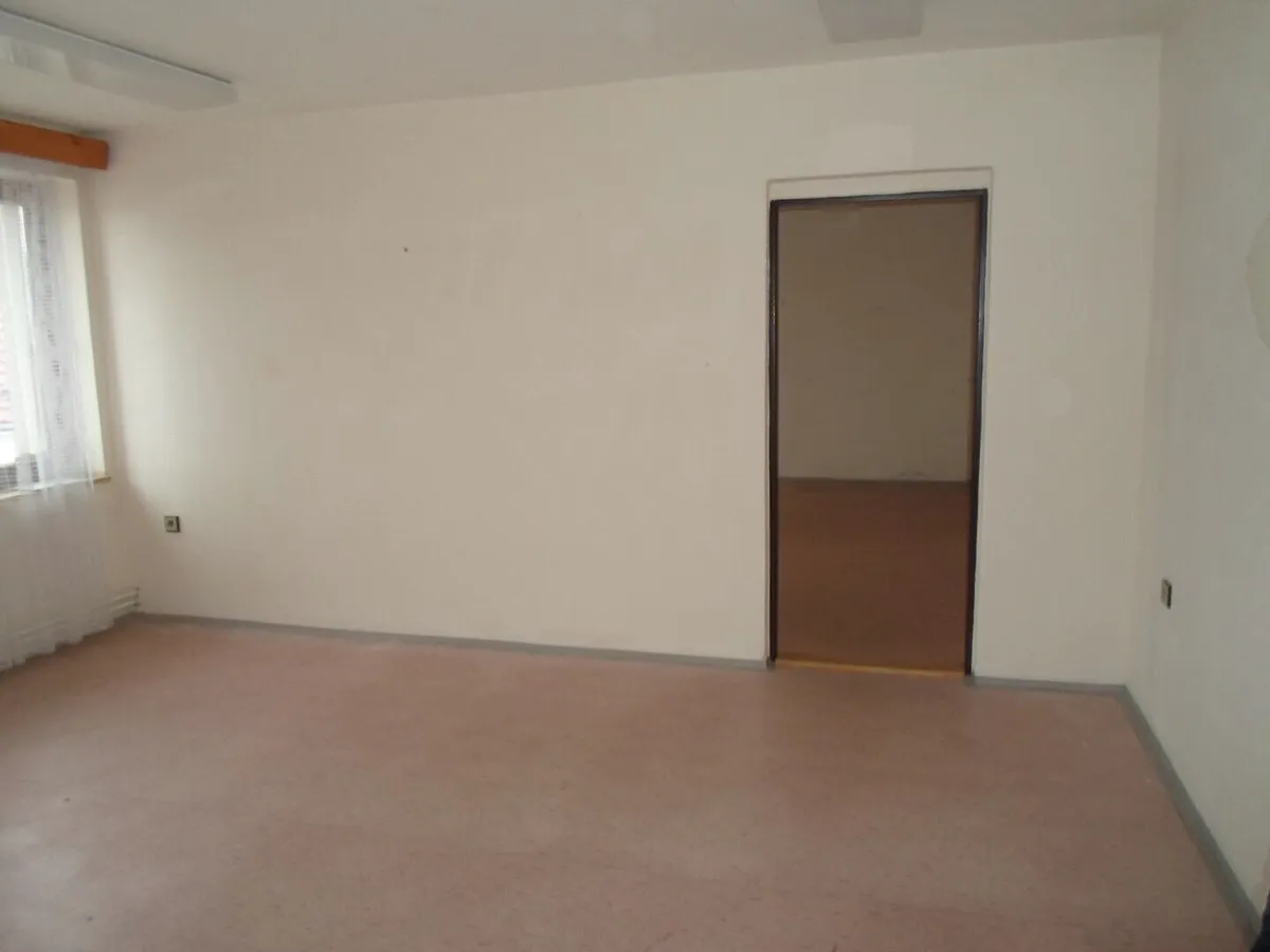 Pronájem kanceláře 66 m²